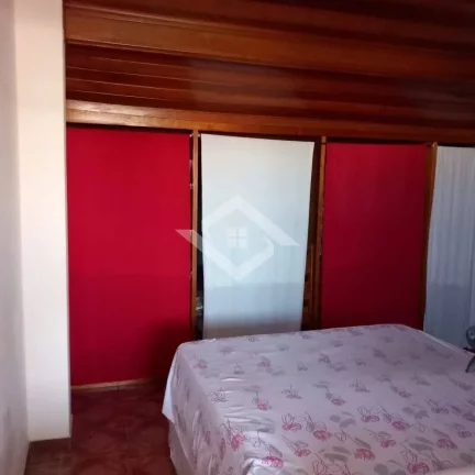 Imagem Oportunidade para Investidores: 3 Casas no Mesmo Terreno em Campo Grande