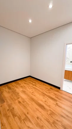 Imagem Residência de alto padrão 160 metros de construção , terreno de 200 metros quadrados, Bairro Jardim Natal I 950 mil.