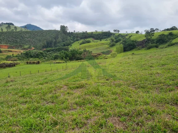 Imagem Oportunidade: Sítio de 16 alqueires com vista deslumbrante em Piracaia