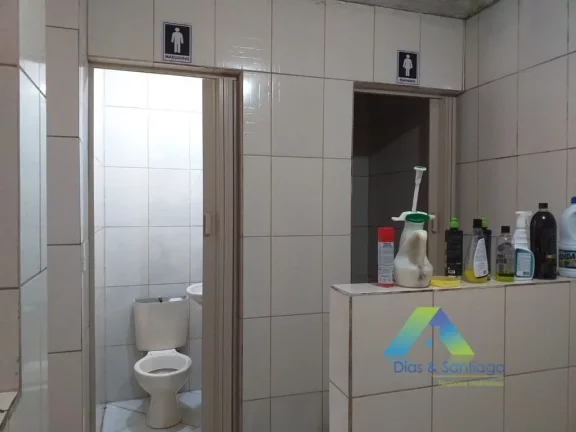Imagem Vila Homero Thon Sobrado 297M², 3 dormitórios, 5 vagas, ótima localização e valor !!!