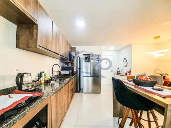 Imagem Apartamento á venda com 2 dormitórios no centro de Torres/RS