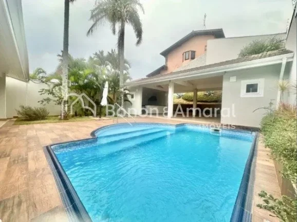 Imagem Casa à venda com 4 suítes, 392 m² no San Conrado