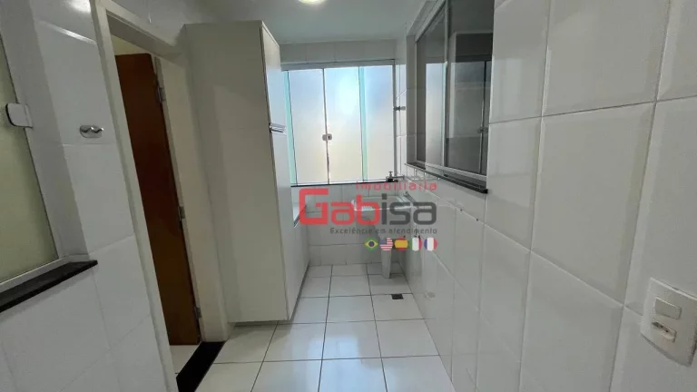 Imagem Apartamento com 3 dormitórios para alugar, 120 m² por R$ 6.016,67/mês - Algodoal - Cabo Frio/RJ