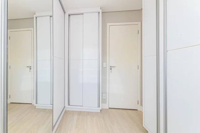 Imagem Apartamento 2 quartos com suíte Campo Comprido Curitiba