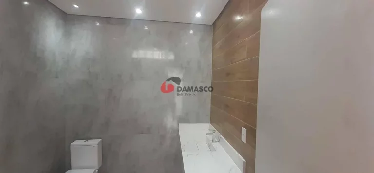 Imagem Sobrado à venda 3 Quartos, 2 Vagas, 250M², Vila Monumento, São Paulo - SP
