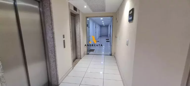 Imagem Barra da Tijuca - Sunplaza Offices - Alugo maravilhoso conjunto comercial, MONTADO COMO CLINICA , com 220m2 - R$16.000,00