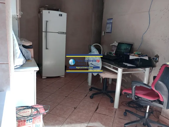 Imagem Casa R$ 230.000 bairro Jardim Piratininga, 2 quartos, 2 vagas cobertas, amplo quintal no fundo, Ribeirão Preto - SP