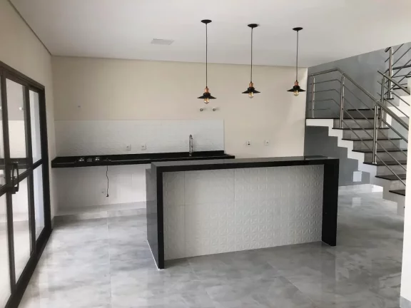 Imagem Sobrado Novo com Piscina à Venda no Ypê 3 – Condomínio Fechado em Tatuí