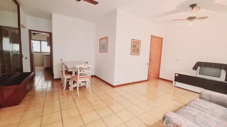 Imagem PITANGUEIRAS - LOCALIZAÇÃO PRIVILEGIADA, UMA QUADRA DA PRAIA, CONDOMÍNIO BAIXO, 02 VAGAS DE GARAGEM NO PRÉDIO.