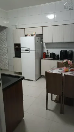 Imagem Casa à venda em Jacareí, Cidade Salvador - 52.68m² - Sala de estar, Cozinha, Banheiro auxiliar