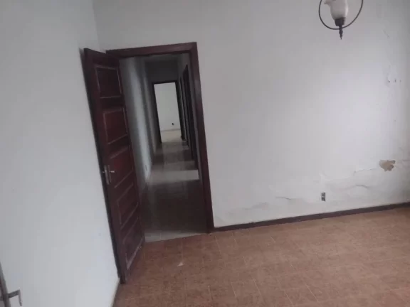 Imagem Vende-se casa CRECI/MG 42187