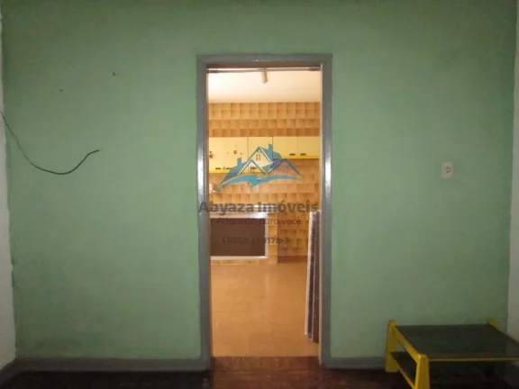 Imagem Casa à Venda no Centro de Carapicuíba | 5 Quartos e Garagem