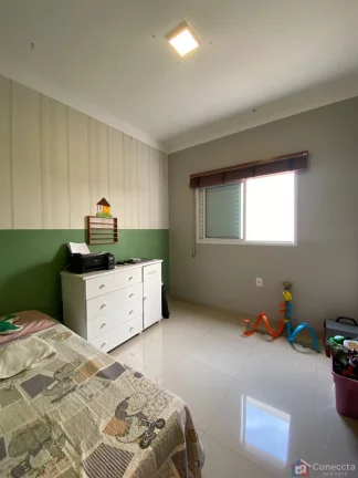 Imagem Linda Casa à Venda no Bairro Limoeiro, Patos de Minas - 3 Dormitórios, Varanda Gourmet e Mais!