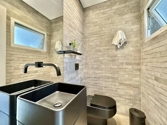 Imagem Cond. Pq. das Artes - LINDA e MODERNA! 4 suítes, piscina, salão festas!