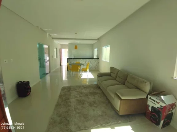 Imagem Casa de Alto Padrão na Aruana: 5 quartos, 4 suítes, posição Leste - Confira!