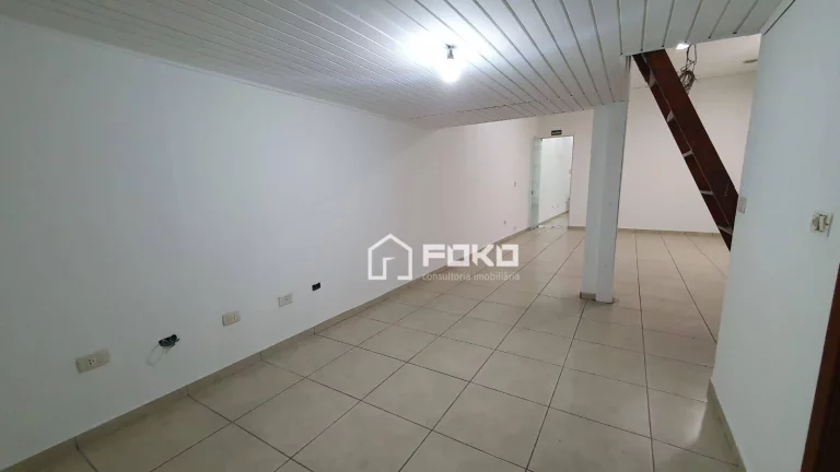 Imagem Salão para alugar, 100 m² por R$ 6.490,00/mês - Centro - Guarulhos/SP