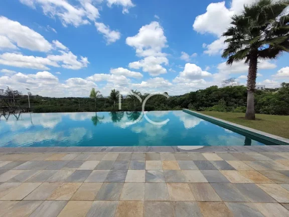 Imagem Alphaville Castello - Venda Sobrado AC 350 m² | AT 404 m² | 3 Dormitórios | 3 Suítes | 5 Banheiros | 6 Vagas