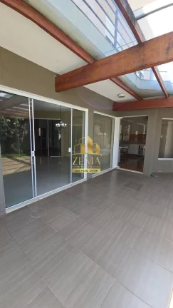 Imagem Sobrado Alto Padrão, Esquina, 04 dorm, Piscina, Gourmet, 281m2, Planejados