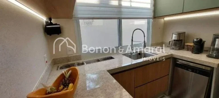 Imagem Linda casa térrea com 166,63m², acabamento em porcelanato, granito e vinílico. Conta com 3 quarto...