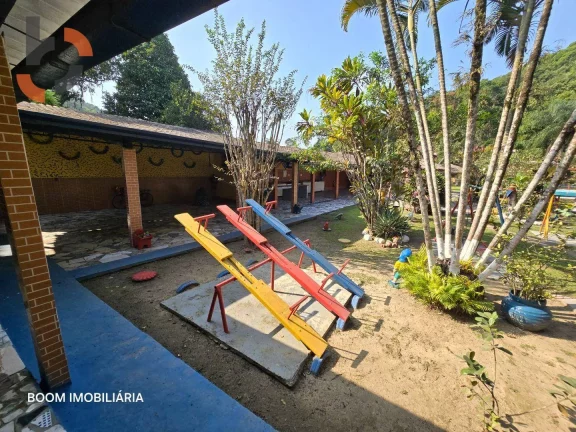 Imagem Sítio com 9 dormitórios à venda, 20000 m² por R$ 2.500.000,00 - Tinguá - Nova Iguaçu/RJ