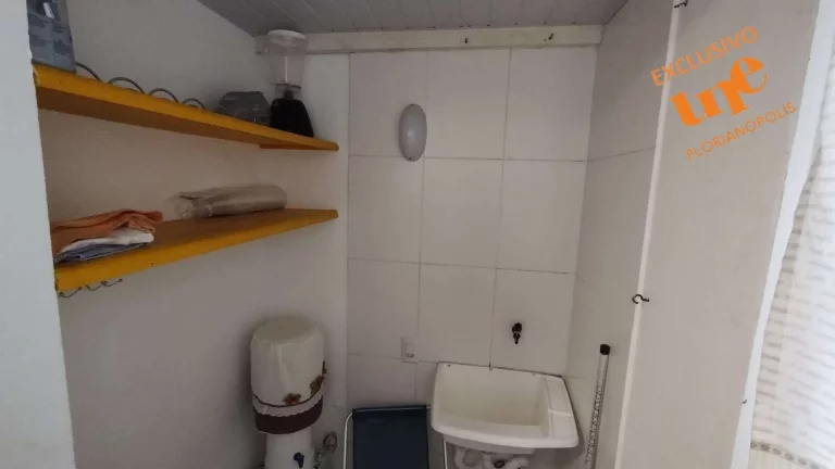 Imagem Locação 65m2, 350m2 de terreno, Morro das Pedras, Florianópolis/SC