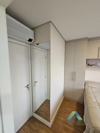 Imagem Apartamento com 72m² em andar alto e vista livre com 2 vagas de garagem coberta em localização privilegiada em área nobre na região do Tatuapé