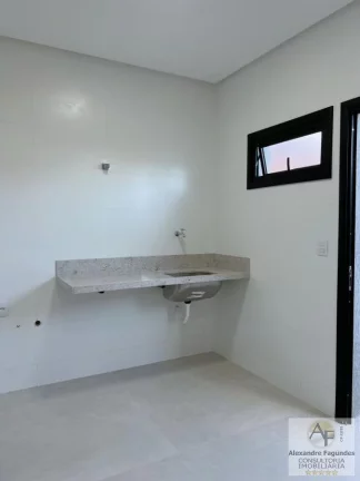 Imagem Sobrado em Condomínio para Venda em Aparecida de Goiânia, Jardins Sevilha, 4 dormitórios, 4 suítes, 6 banheiros, 4 vagas