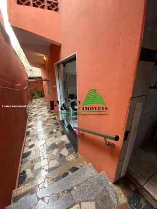 Imagem Casa para Venda em Limeira, Jardim Planalto, 3 dormitórios, 1 suíte, 2 banheiros, 3 vagas