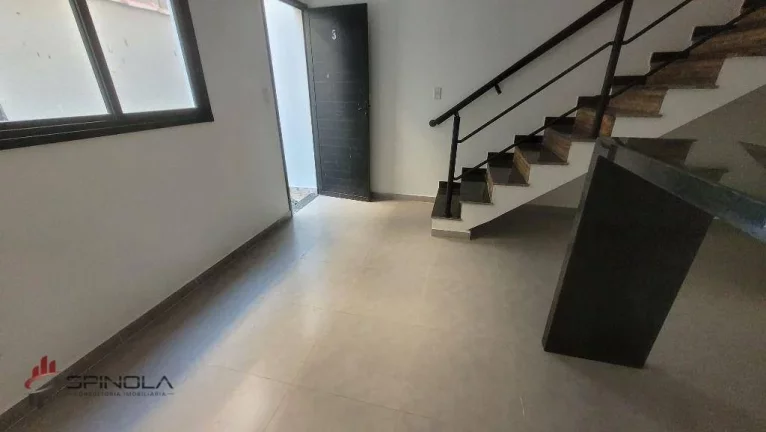 Imagem Sobrado com 2 dormitórios à venda, 59 m² por R$ 365.000,00 - Vila Caiçara - Praia Grande/SP