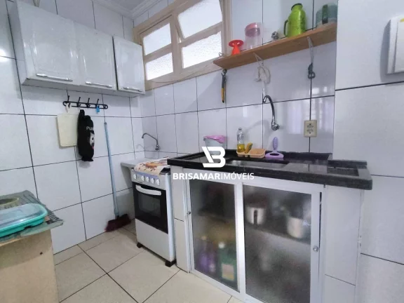 Imagem Apartamento com 1 dormitório à venda, 31 m² por R$ 300.000,00 - Pitangueiras - Guarujá/SP