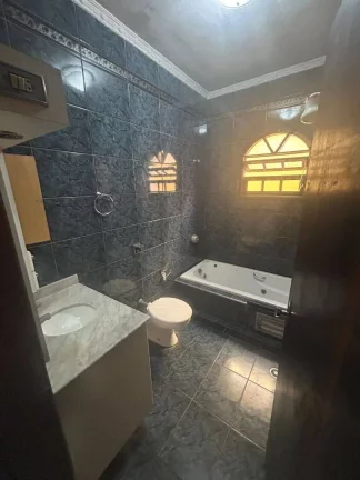 Imagem Sobrado com 3 dormitórios à venda, 186m² por R$ 450.000,00 - Parque Maraj