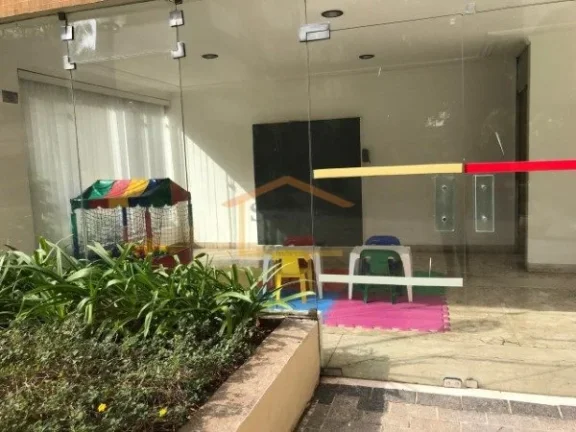 Imagem Apartamento com 75m², 2 dormitórios, 2 banheiros, sala ampla com dois ambientes, cozinha e lavande...