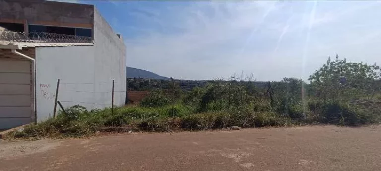 Imagem LOTES COM FINANCIAMENTO PRÓPRIO, SEM COMPROVAÇÃO DE RENDA!!