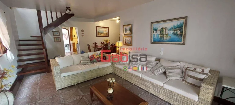 Imagem Casa com 5 dormitórios à venda, 200 m² por R$ 1.400.000,00 - Centro - Arraial do Cabo/RJ