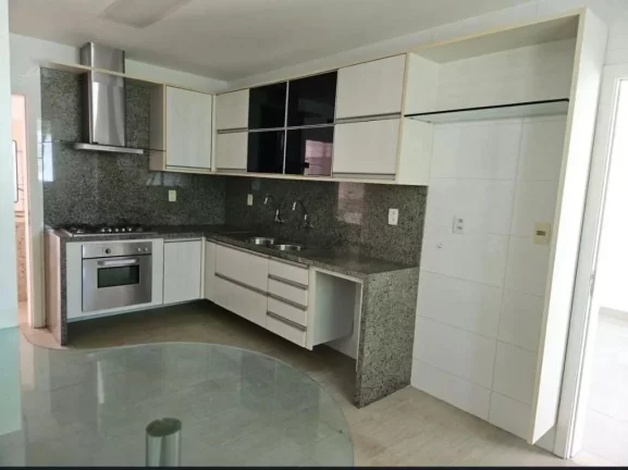 Imagem Casa Alto Padrão Intermares