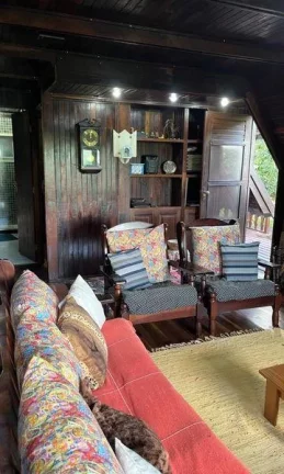 Imagem Casa para Venda em Nova Friburgo, Mury, 4 dormitórios, 1 suíte, 3 banheiros, 4 vagas