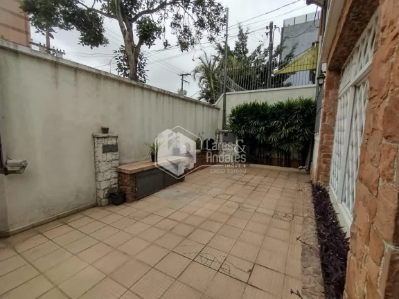 Imagem Sobrado à venda, 180 m² de area construida, sendo 3 dormitorios com 1 suite 4 vagas de garagem , Bom Retiro, São Paulo, SP