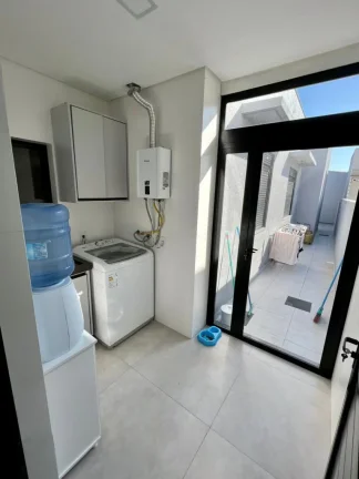 Imagem Casa 3 Dormitórios - Bairro Zona Nova