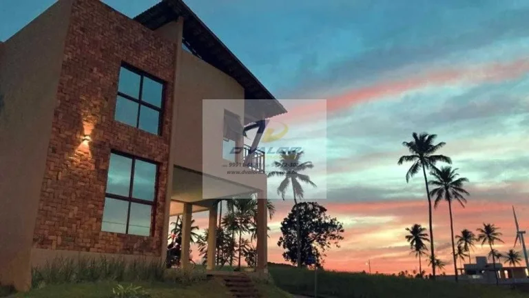 Imagem Vendo casa em condomínio fechado, no Conde com 300 m², 5 quartos sendo 3 suítes