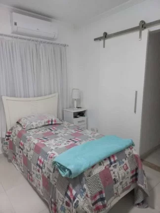 Imagem APARTAMENTO AMPLO REFORMADO, COM 3 SUÍTES, 1 QUADRA DA PRAIA DE PITANGUEIRAS, COM LAZER E 2 VAGAS DE GARAGEM
