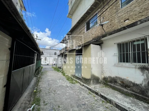 Imagem Imóvel no Curado IV com 2 quartos, quintal e ótima localização