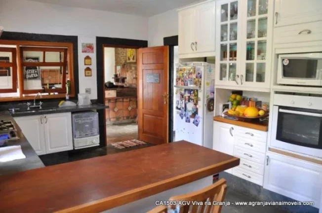 Imagem Casa à venda, 450 m² por R$ 1.950.000,00 - Granja Viana - Carapicuíba/SP