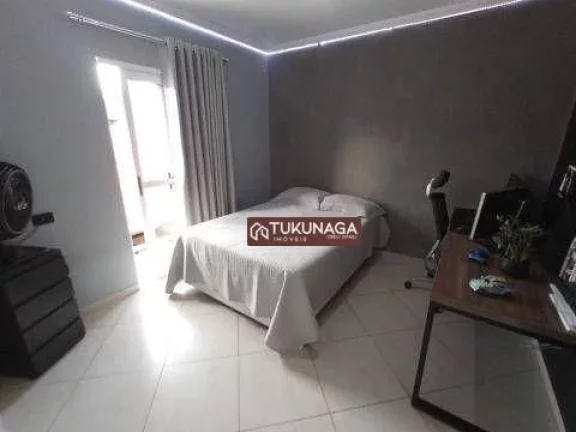 Imagem SOBRADO ALTO PADRÃO, 330 M² - 3 DORMS, 8 VAGAS - JD. GUAPIRA - SP