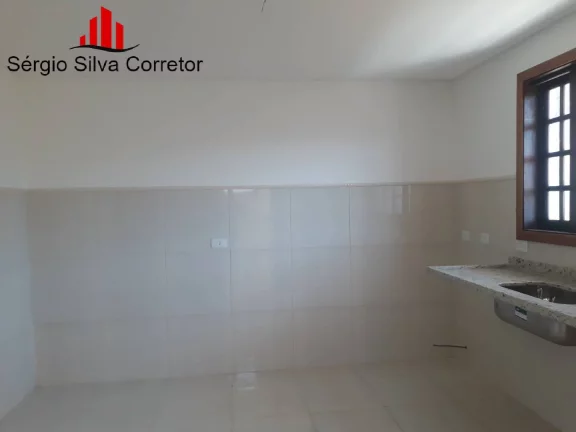 Imagem Casa Nova com 03 Suítes a Venda na Região do Atalaia, em Campos do Jordão.