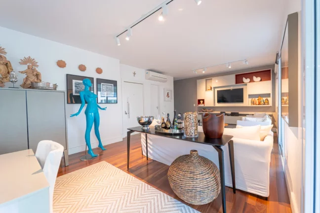 Imagem Apartamento com 3 Quartos à Venda, 233 m² em Campo Belo - São Paulo