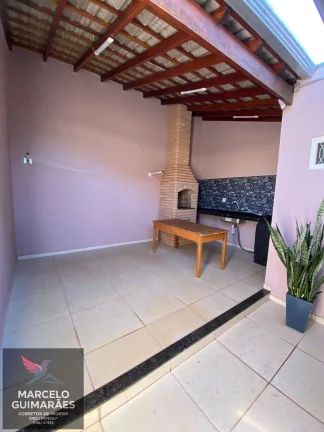 Imagem Casa à Venda 

 Parque Vista Alegre 3 Dormitórios sendo 1 suíte