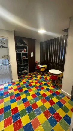 Imagem Apartamento com 3 dormitórios sendo 1 suíte e 2 vagas de garagem em Joinville/SC