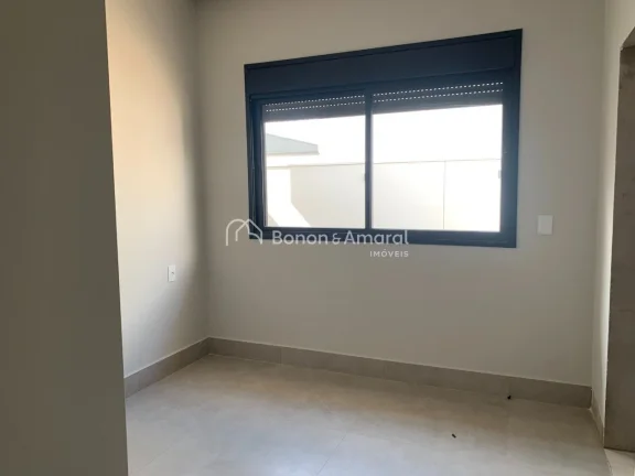 Imagem Encante-se com esta casa contemporânea, projetada para oferecer conforto, sofisticação e praticid...