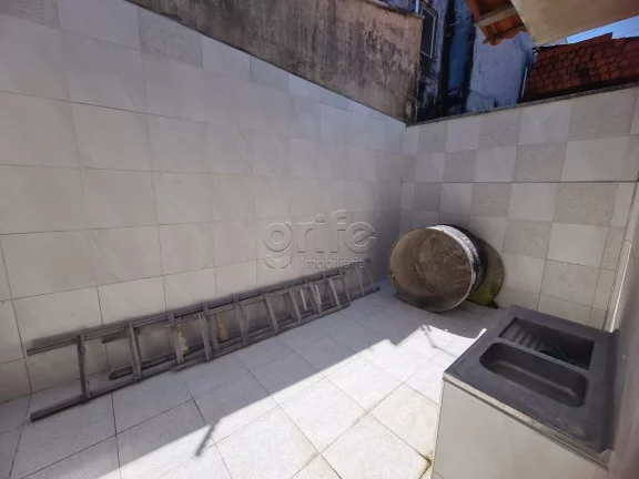 Imagem Excelente casa bem ventilada, em ótima localização no Centro de Fortaleza, com 3 quartos, 2 banhe...