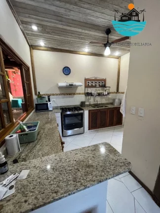 Imagem Casa em Juquehy para Alugar Anual Condomínio fechado com 4 suítes, 300m da praia, piscina coletiva, churrasqueira privativa | Juquehy Imobiliária